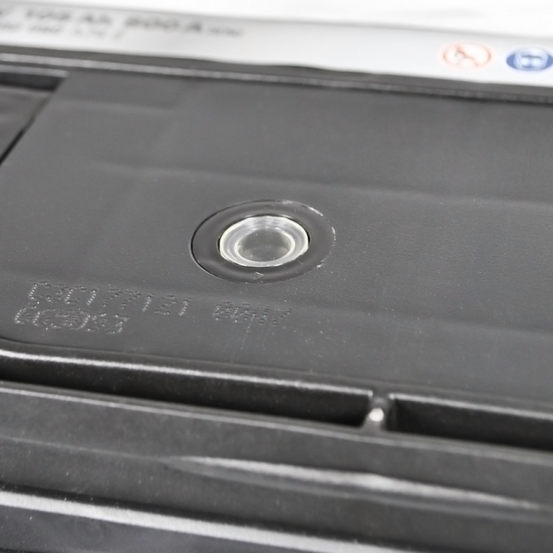 Автомобільний акумулятор VARTA Promotive Black (H17) 105Ah 800A L+ (GR31)