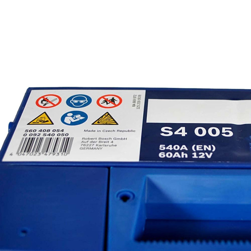 Автомобільний акумулятор BOSCH (S40 050) (L2) 60Ah 540A R+