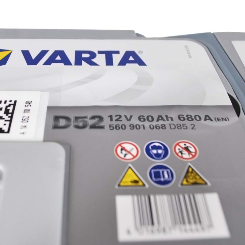 Автомобільний акумулятор VARTA Silver Dynamic AGM (D52) 60Ah 680А R+ (L2)